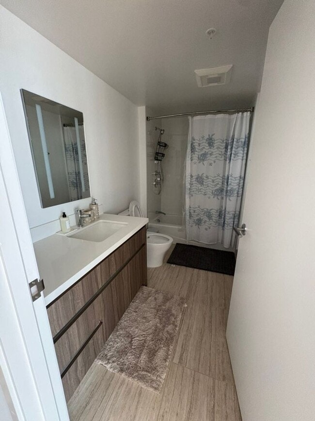 Building Photo - Short-term, Frunished Brand New Condo! 1 Bed/1 Bath/1 Parking at The Park on Ke‘eaumoku