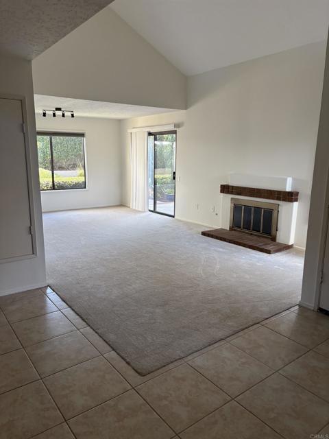 Building Photo - 3950 Carmel Springs Way