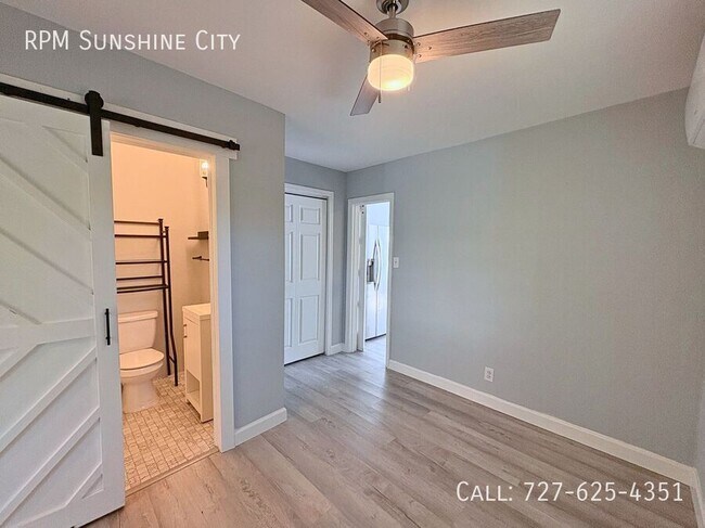 Building Photo - 536 Roanoke St