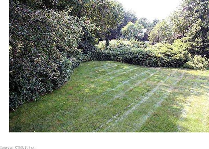 Building Photo - 25 Founders Village