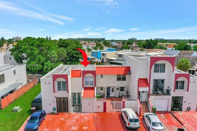 Building Photo - 1083 W 38th St
