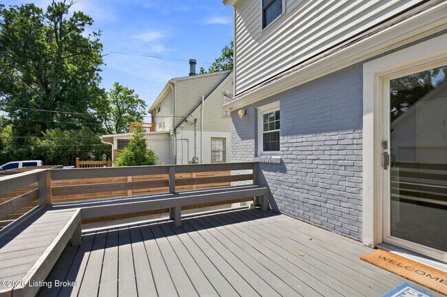 Building Photo - 3518 Hycliffe Ave