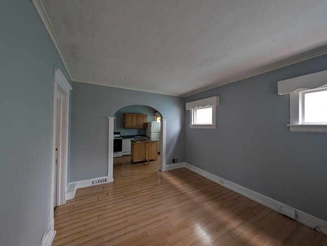 Building Photo - 145 Merrimac St