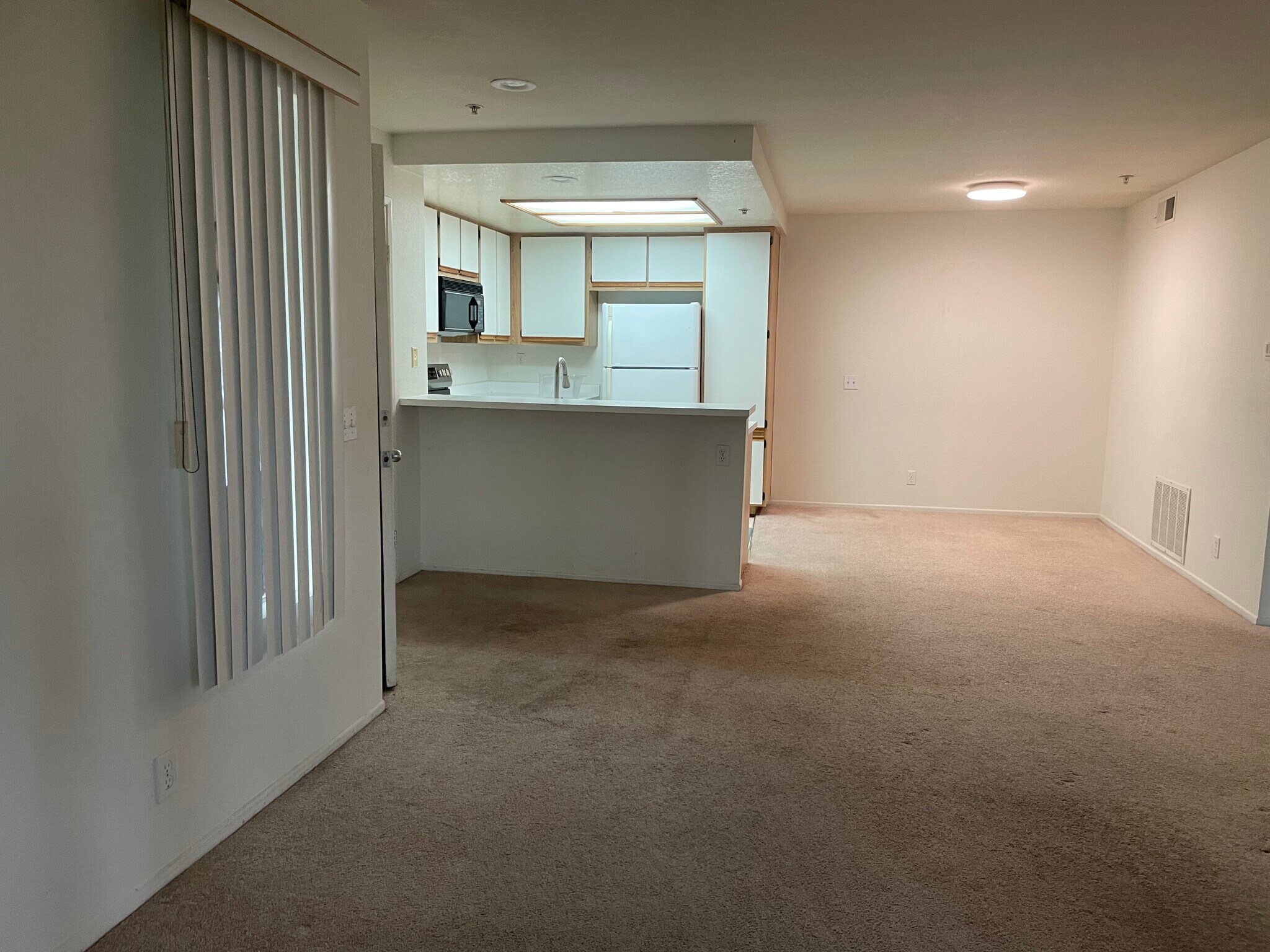 kitchen is open to dining - 2800 Keller Dr