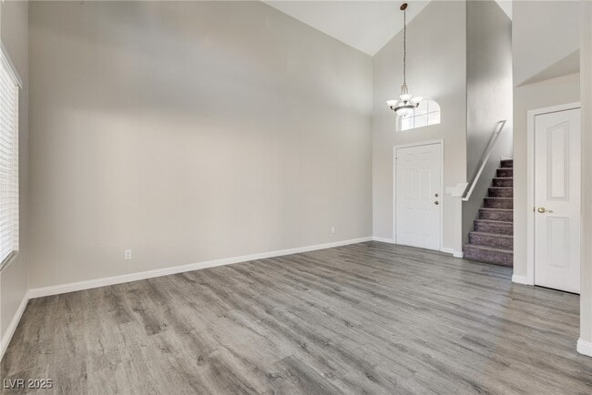 Building Photo - 7816 Calico Flower Ave