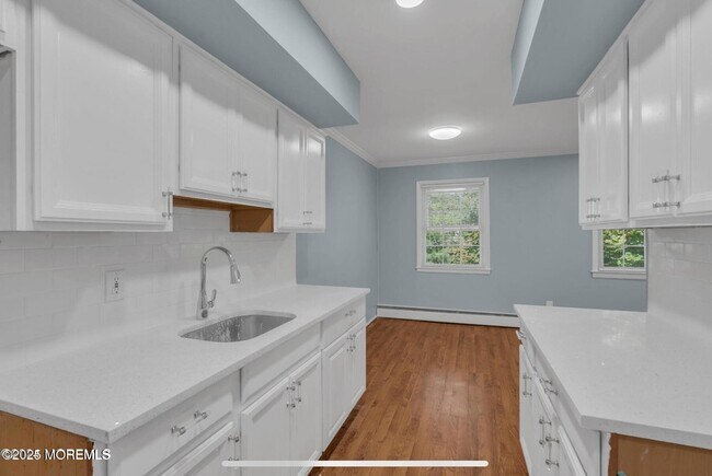 Building Photo - 364 Westwood Ave