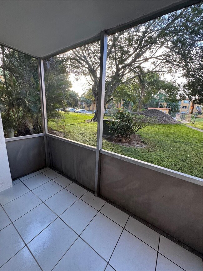 Building Photo - 4384 NW 9th Ave