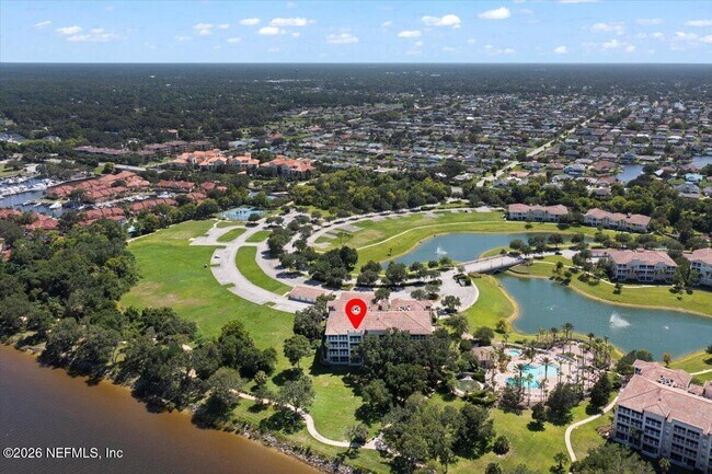Building Photo - 115 Riverview Bend S
