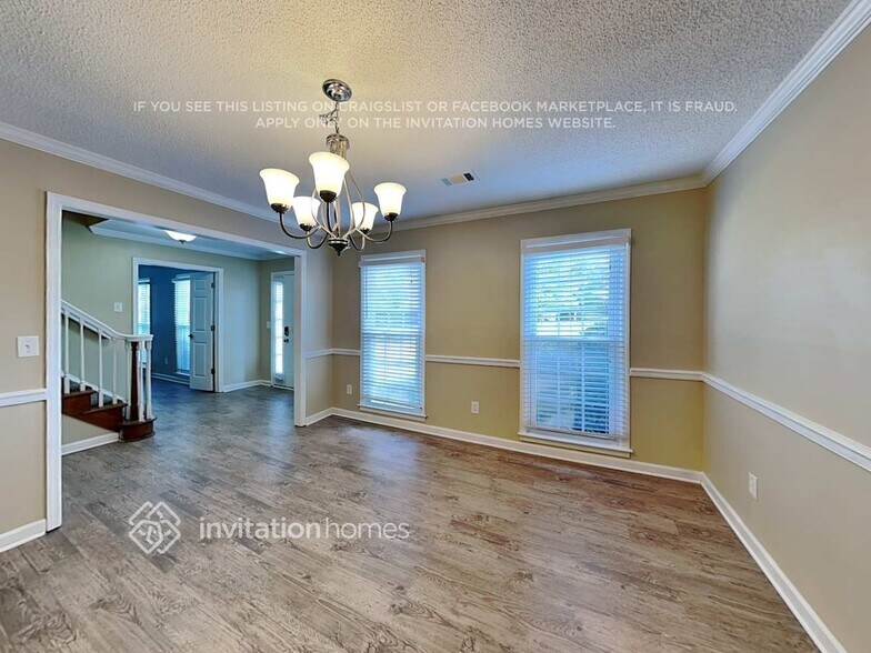 Building Photo - 2850 Carnegie Way SW