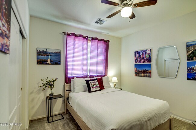 Building Photo - 3928 E Minton St