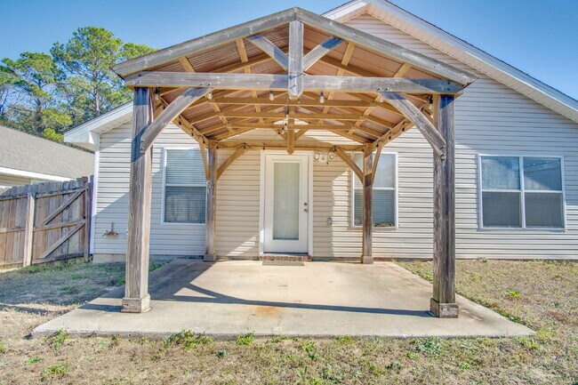 Building Photo - 3-Bedroom Home with Open Floor Plan, and Oversized Primary Suite - Available 1/30