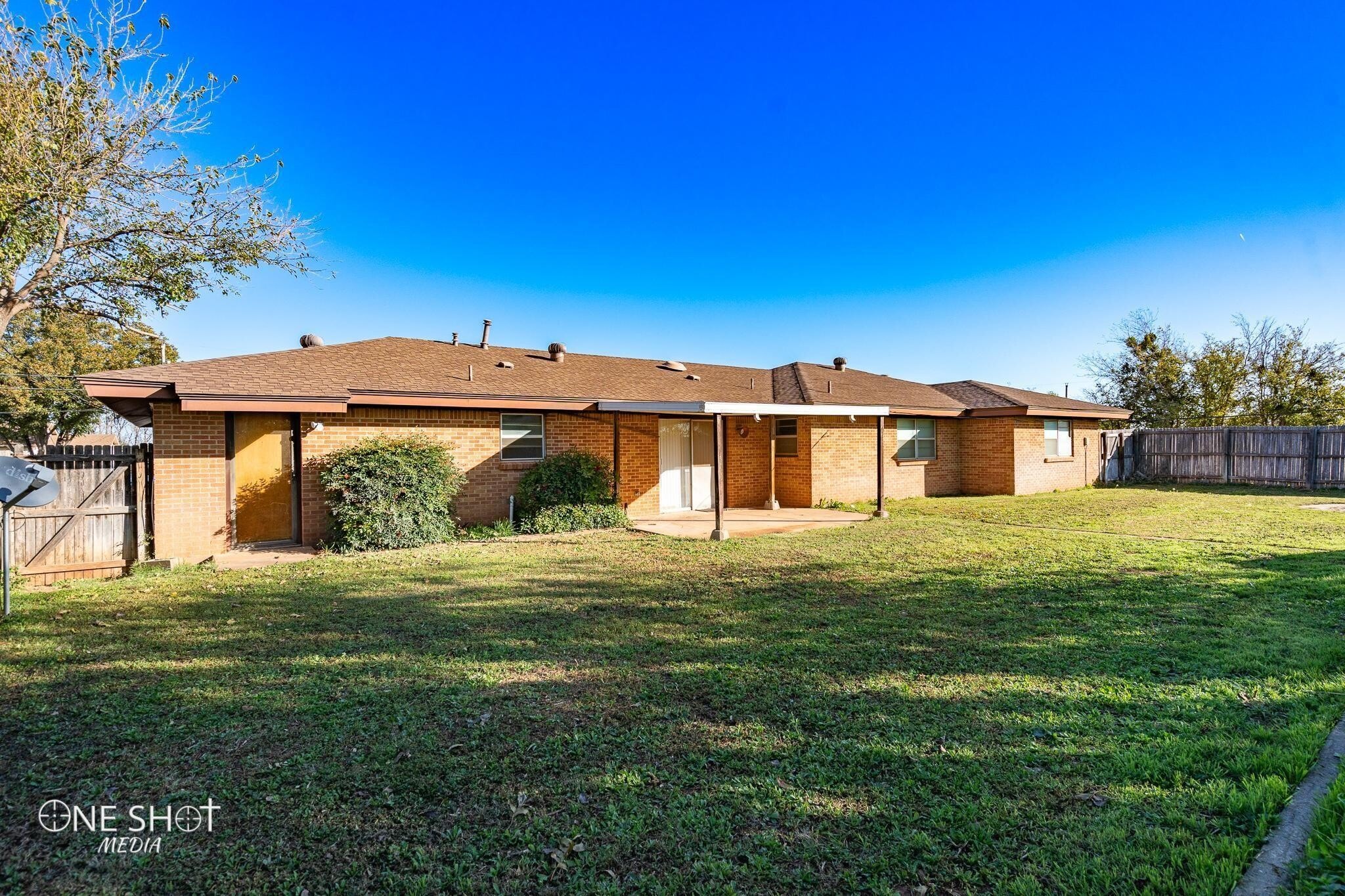 Building Photo - 509 S 8th
