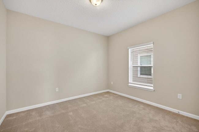 Building Photo - Home For Rent In Shearwater Community