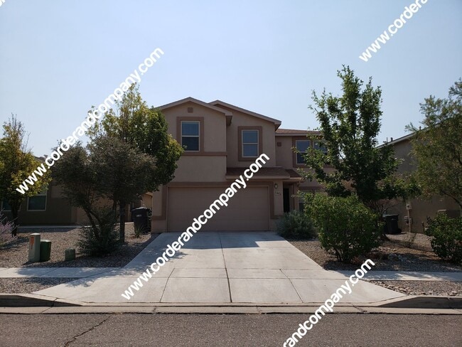 Primary Photo - Gorgeous & Large 3 Bedroom, 2.5 Bathroom, ...