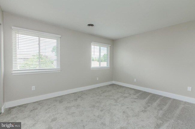 Building Photo - 10286 White Pelican Way