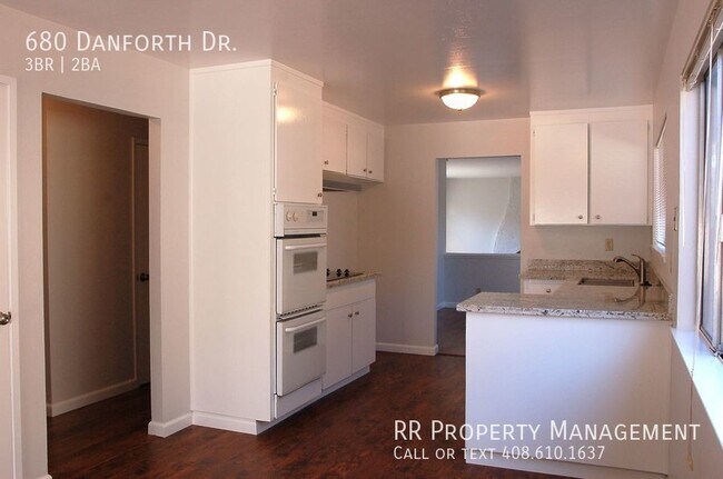 Building Photo - Well Maintained Sunnyvale Duplex!