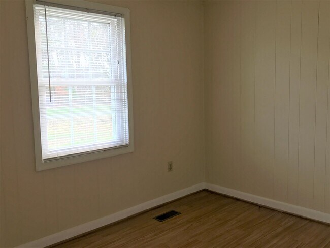 Building Photo - Location, Community, Quality Living. It St...