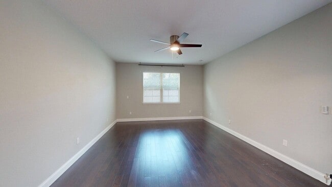 Building Photo - 6BR /5BA  LUXURY POOL HOME -  Fells Landing Subdivision- Minutes to Medical City! **1/2 OFF FIRST...