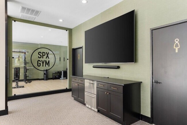 Building Photo - 659 Auburn Ave NE