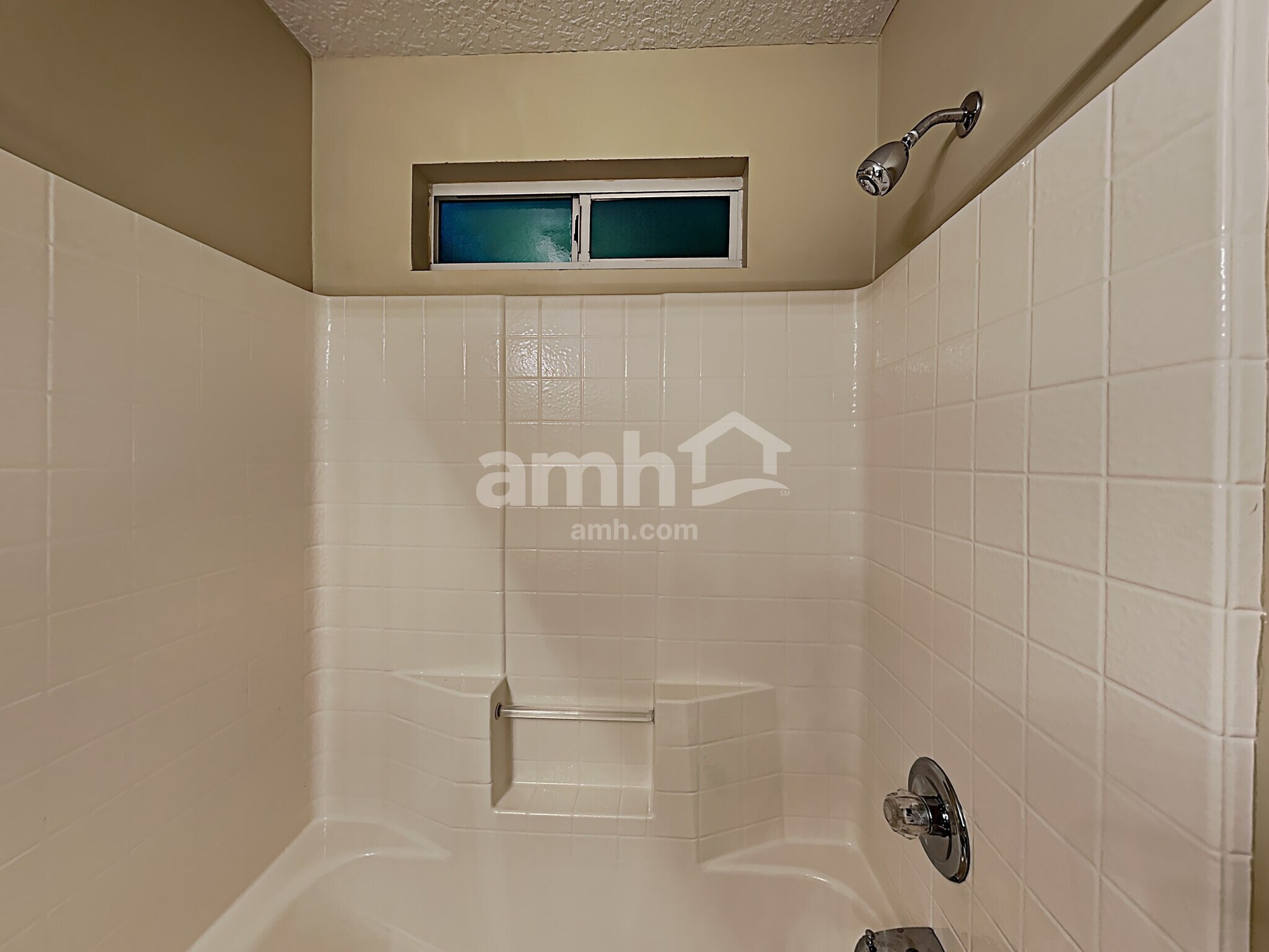 Building Photo - 1333 Sylvie Ln