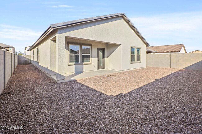 Building Photo - 5733 W Coplen Farms Rd