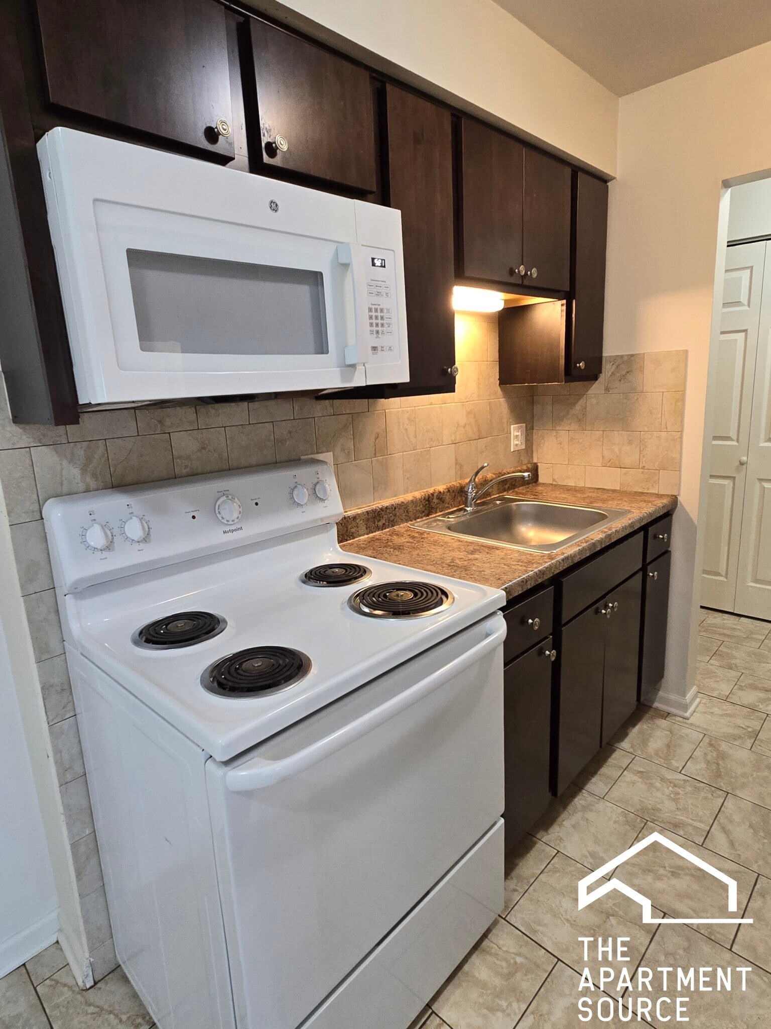 Building Photo - 7308 W North Ave