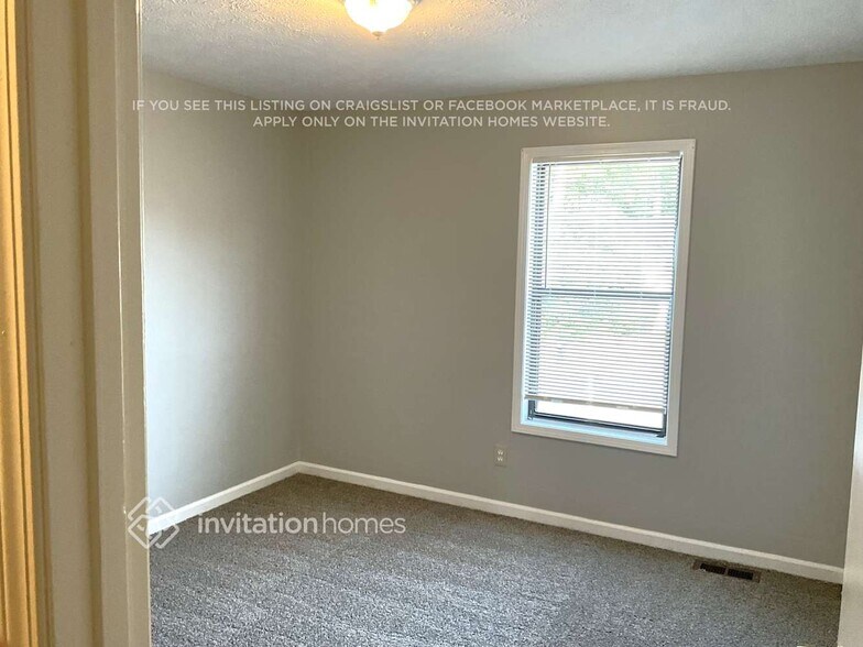 Building Photo - 2479 Wood Meadows Dr