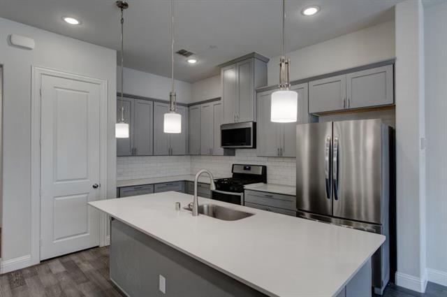 Building Photo - 1564 Windermere Wy