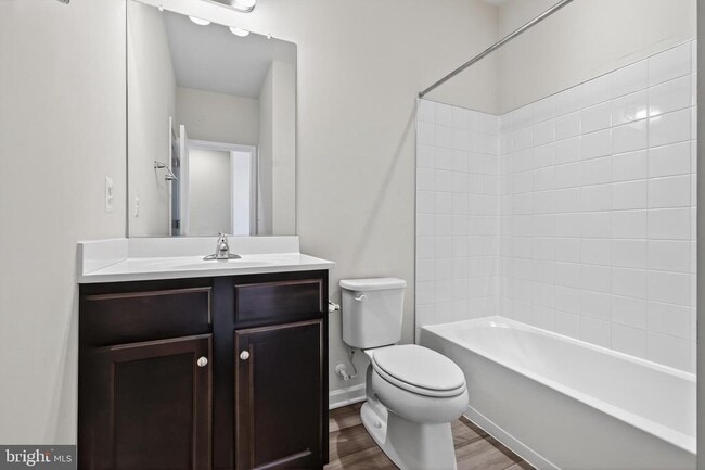 Building Photo - 1023 Flester Ln