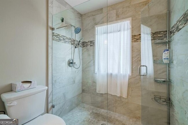 Building Photo - 947 Lenox Hill Ct NE