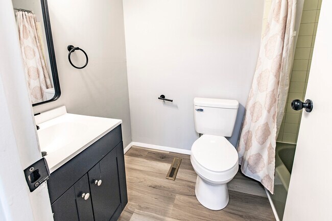 Building Photo - 1504 Timber Creek Rd