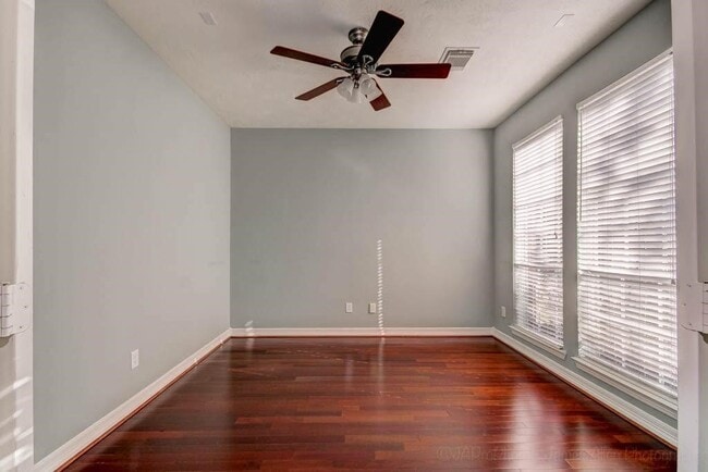 Building Photo - 12418 Lago Bend Ln