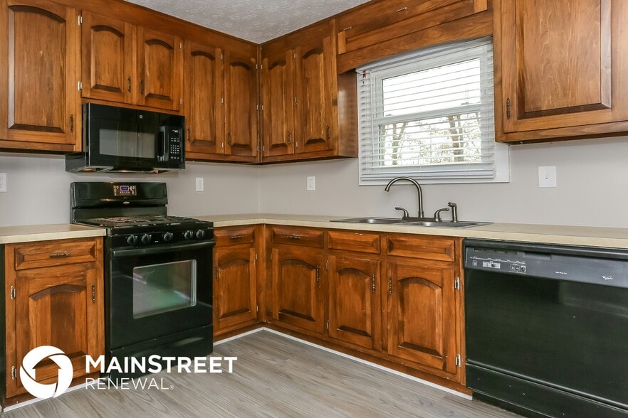 Building Photo - 4178 S Martin Way