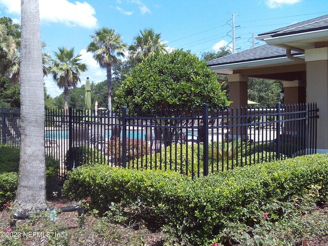 Building Photo - 4554 Capital Dome Dr