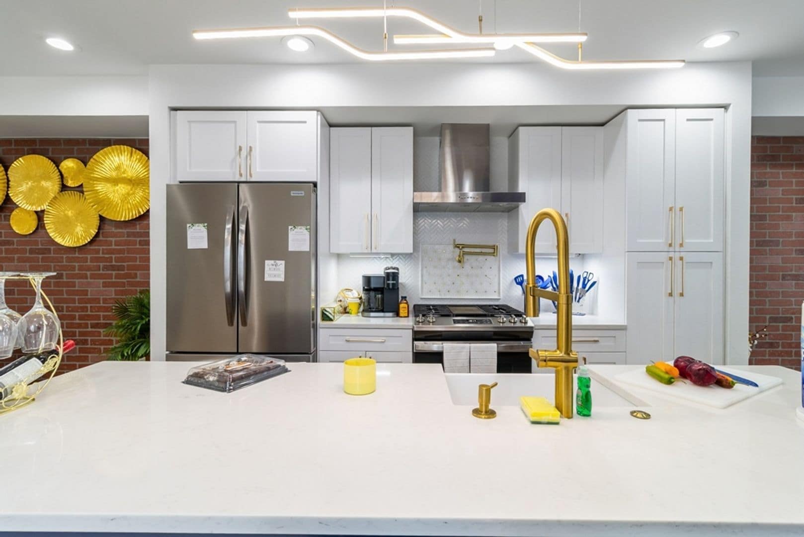 Building Photo - 1417 Montello Ave NE