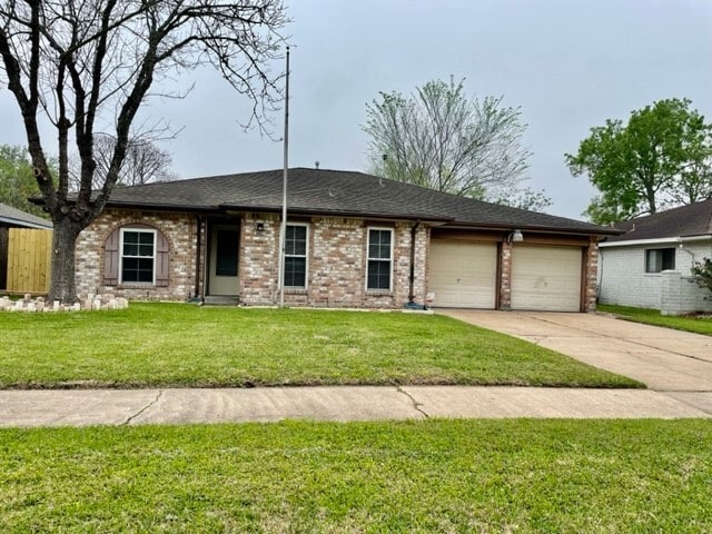 Building Photo - 710 Voyager Dr