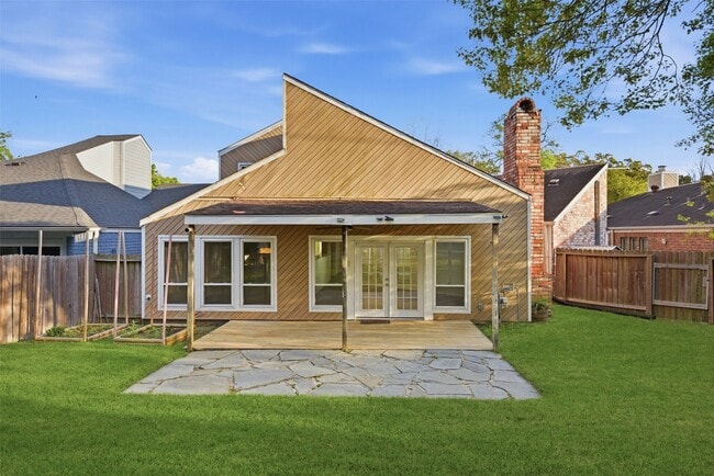 Building Photo - 14210 Briarhills Pkwy