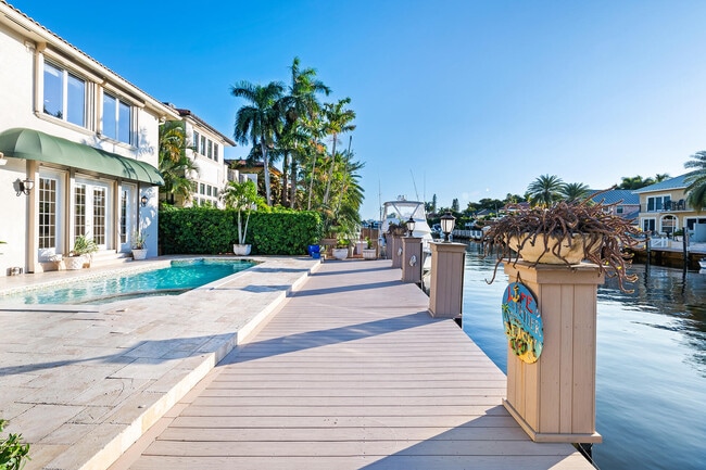 Building Photo - 413 Coconut Isle Dr