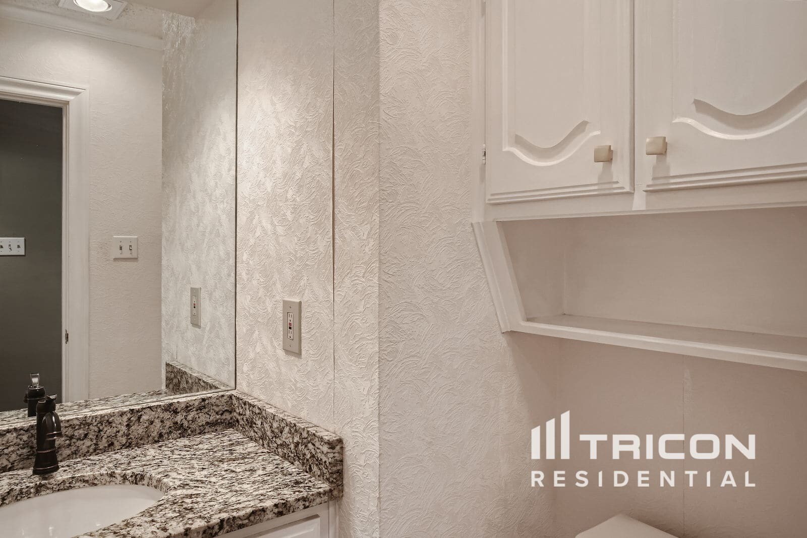 Building Photo - 830 Mill Creek Cir