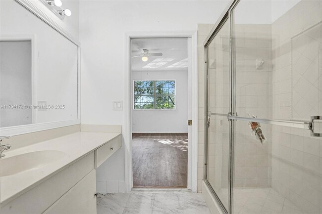 Building Photo - 757 NW 42nd Ave