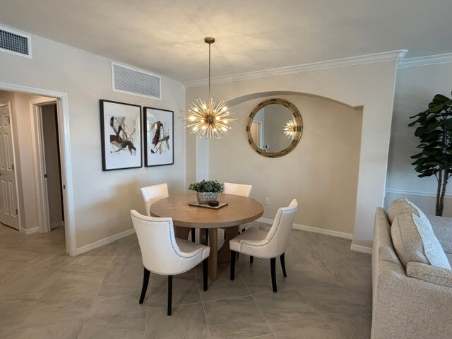 Building Photo - 10801 Tarflower Dr
