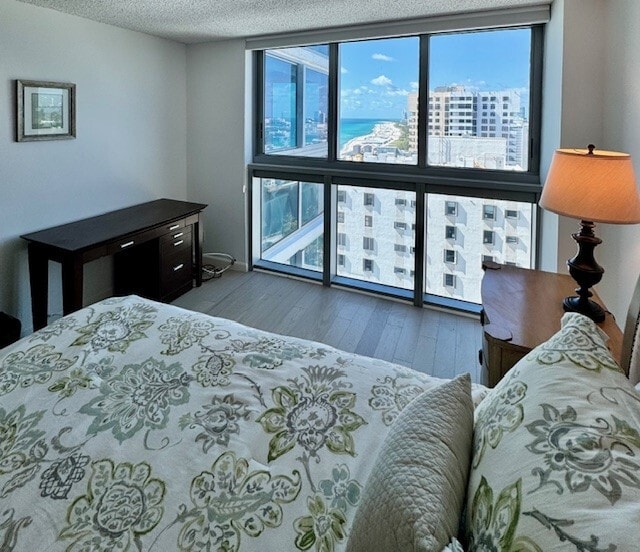 Master Bedroom - 2655 Collins Ave