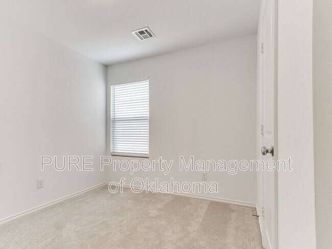 Building Photo - 3311 NW 148th St