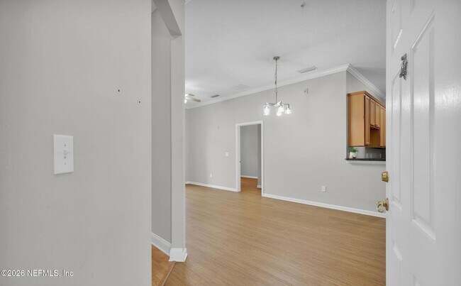 Building Photo - 7047 Deer Lodge Cir