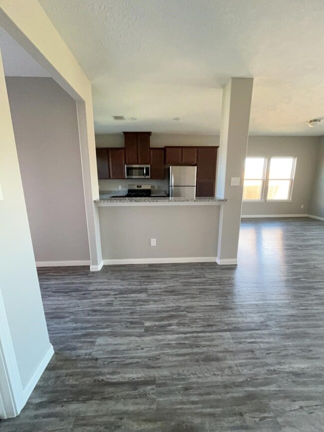 Building Photo - 51 County Rd 5102B