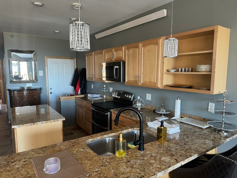 Building Photo - 1900 Minnesota Ave