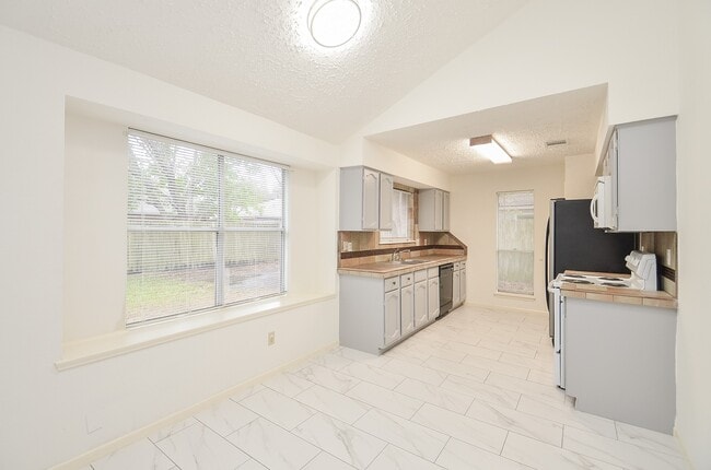 Building Photo - 22803 Capitol Landing Ln