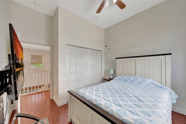 Building Photo - 10420 SW 229th Ln