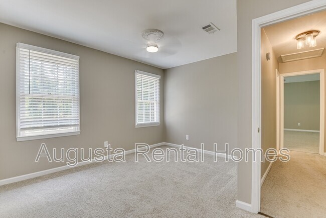 Building Photo - 1934 Bolin Rd