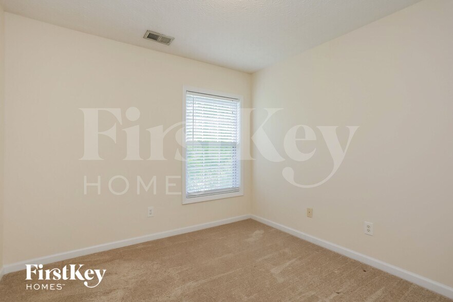 Building Photo - 3526 Butler Springs Trace